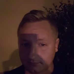 Meet your Posher, Cameron